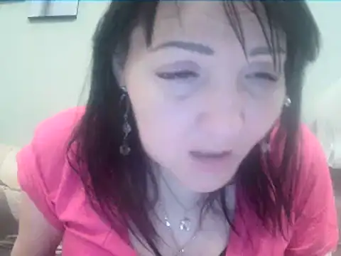 ClaireSunset online show from 11/19/25, 05:46