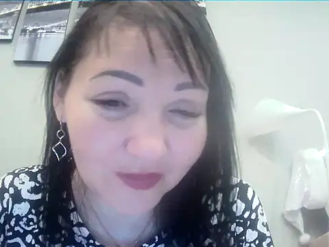 ClaireSunset online show from 10/30/25, 05:54