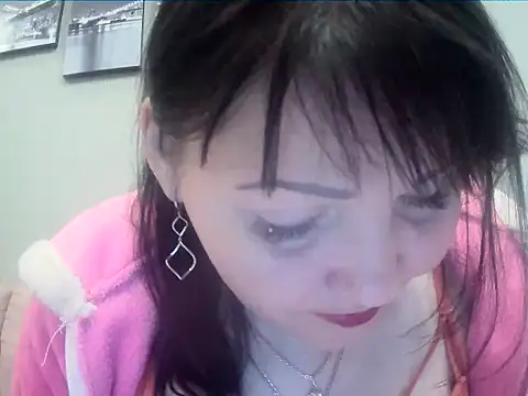 Snapshot of ClaireSunset chatting on 10/01/25, 06:12 ClaireSunset online show from 10/01/25, 06:12