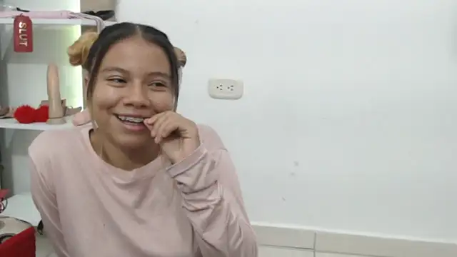 Naomi991 online show from 09/26/25, 09:32