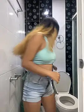 Naomi991 online show from 10/09/25, 11:27