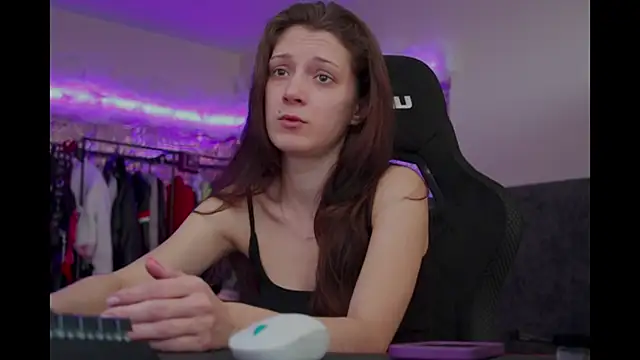 Kathleen Meow online show from 09/23/25, 06:20