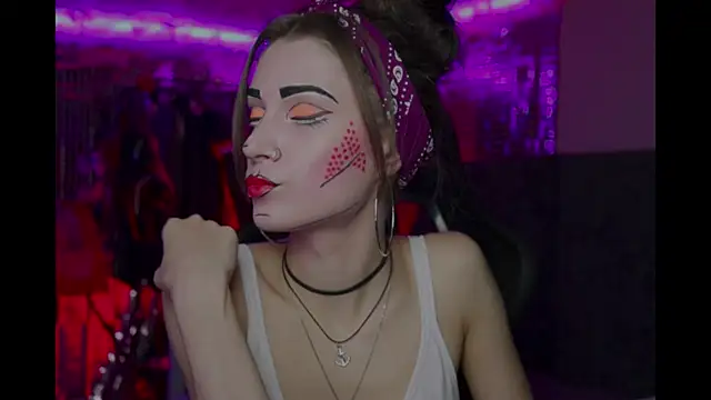 Kathleen Meow online show from 10/26/25, 02:39