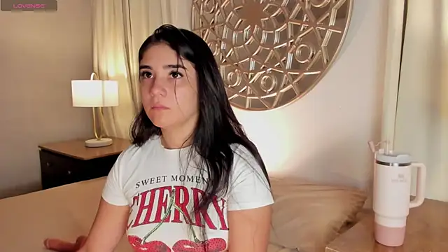 Belliinda 21 online show from 11/22/25, 06:51