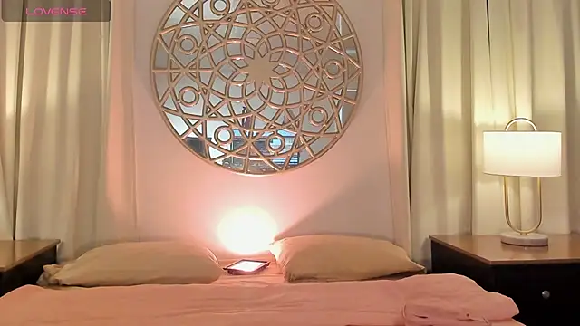 Belliinda 21 online show from 03/13/26, 07:08