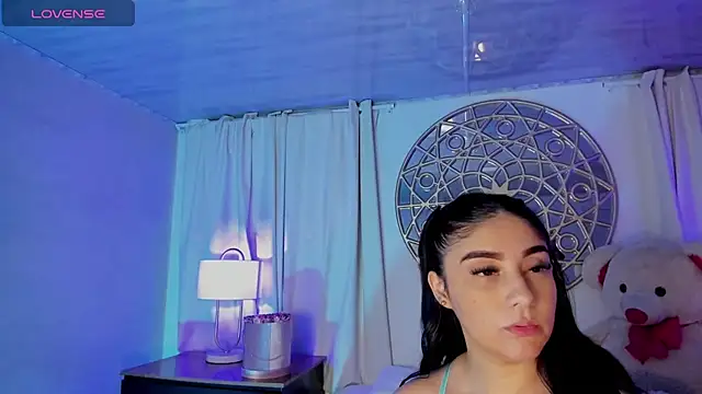 Belliinda 21 online show from 01/15/26, 07:06