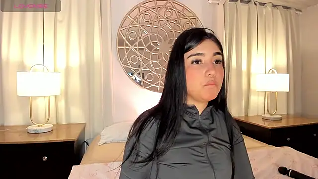 Snapshot of Belliinda_21 chatting on 07/12/26, 07:04 Belliinda 21 online show from 07/12/26, 07:04