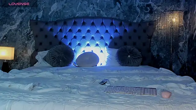 Belliinda 21 online show from 04/09/26, 07:09