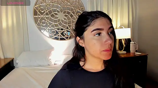 Belliinda 21 online show from 10/01/25, 06:56