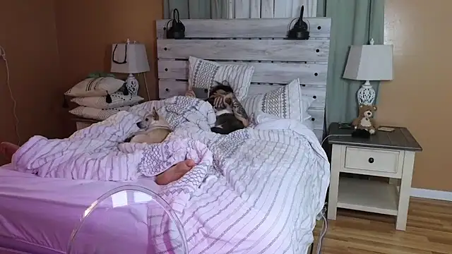 TexasTattooedHouseWife online show from 10/23/25, 05:50