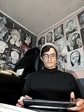 Loggan donnelly online show from 02/13/26, 06:30