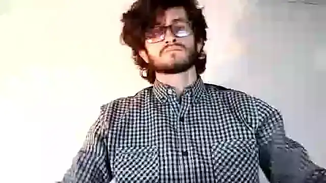 Loggan donnelly online show from 11/11/25, 08:14