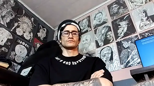 Loggan donnelly online show from 02/08/26, 03:54