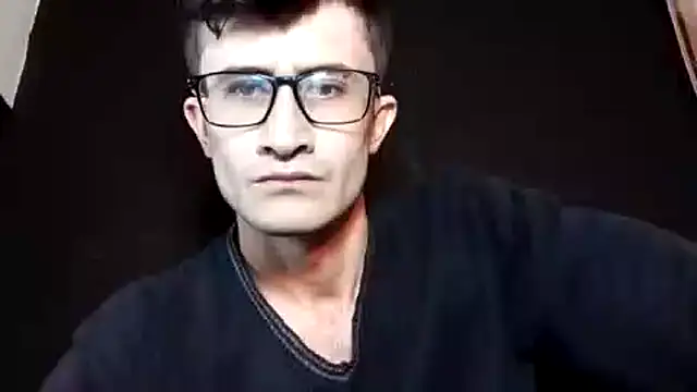 Loggan donnelly online show from 11/15/25, 10:14