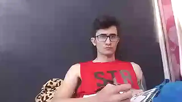 Loggan donnelly online show from 11/30/25, 06:30