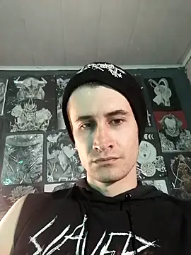 Loggan donnelly online show from 12/21/25, 04:08