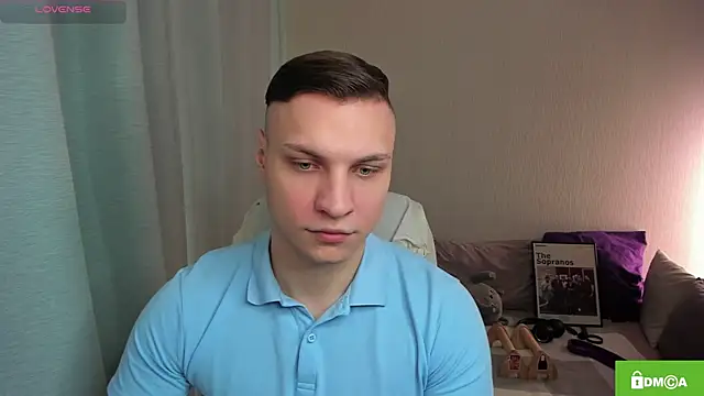 handsome guy01 online show from 04/14/26, 11:48