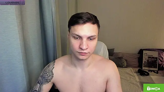 Snapshot of handsome_guy01 chatting on 05/27/26, 07:54 handsome guy01 online show from 05/27/26, 07:54