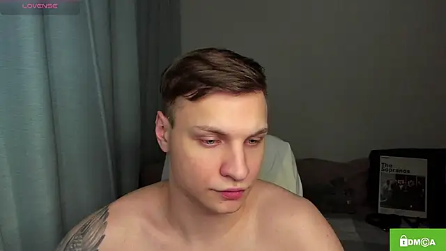 Snapshot of handsome_guy01 chatting on 05/04/26, 05:38 handsome guy01 online show from 05/04/26, 05:38
