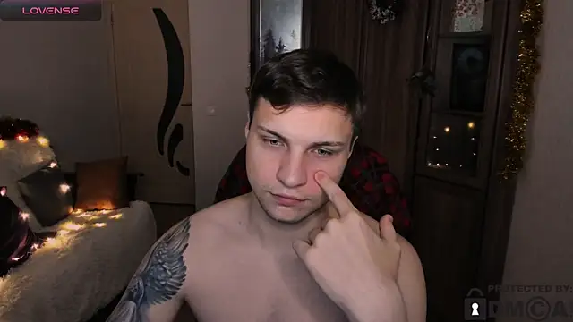 handsome guy01 online show from 11/30/25, 04:08