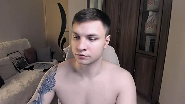 handsome guy01 online show from 09/22/25, 11:33