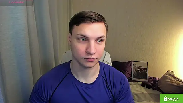 handsome guy01 online show from 04/08/26, 11:17