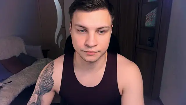 handsome guy01 online show from 01/19/25, 07:37