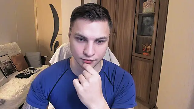 handsome guy01 online show from 09/27/25, 07:31