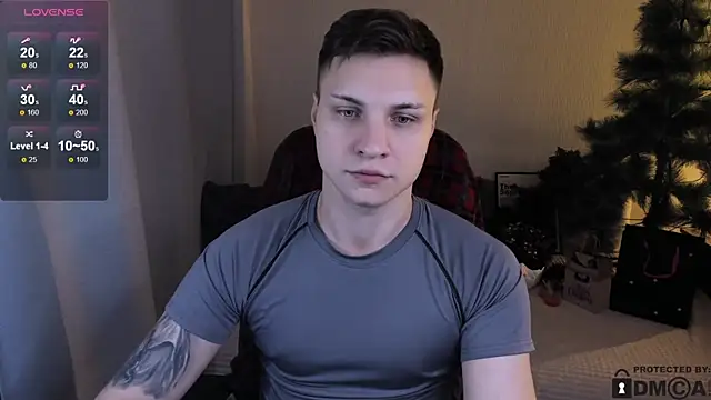 Snapshot of handsome_guy01 chatting on 01/13/26, 07:07 handsome guy01 online show from 01/13/26, 07:07