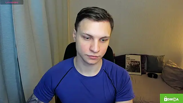 Snapshot of handsome_guy01 chatting on 02/18/26, 12:19 handsome guy01 online show from 02/18/26, 12:19