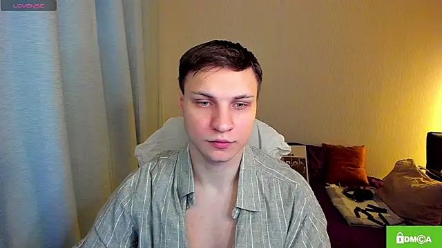 handsome guy01 online show from 03/05/26, 10:05