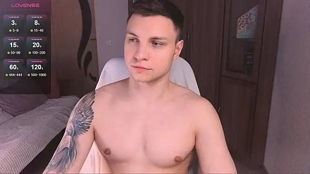 handsome guy01 online show from 02/13/25, 10:43