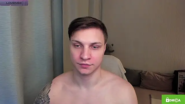 handsome guy01 online show from 06/16/26, 12:21