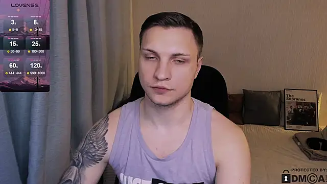 Snapshot of handsome_guy01 chatting on 02/03/26, 02:53 handsome guy01 online show from 02/03/26, 02:53