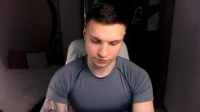 handsome guy01 online show from 12/28/24, 06:49