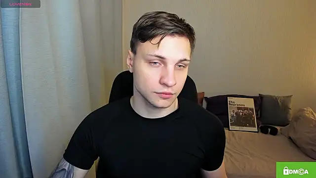 Snapshot of handsome_guy01 chatting on 02/16/26, 09:24 handsome guy01 online show from 02/16/26, 09:24