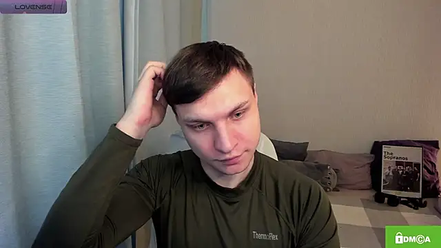 handsome guy01 online show from 06/02/26, 04:23