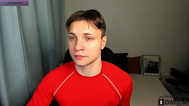 Snapshot of handsome_guy01 chatting on 02/07/26, 01:13 handsome guy01 online show from 02/07/26, 01:13