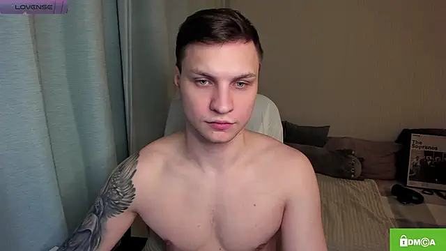 Snapshot of handsome_guy01 chatting on 05/24/26, 08:09 handsome guy01 online show from 05/24/26, 08:09