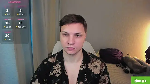 handsome guy01 online show from 07/05/26, 04:06