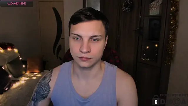 handsome guy01 online show from 12/01/25, 08:42