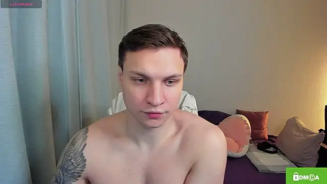 handsome guy01 online show from 04/02/26, 07:20