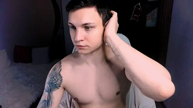 handsome guy01 online show from 12/25/24, 06:09