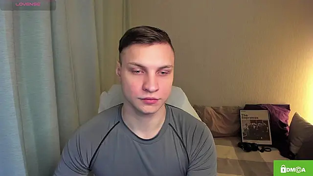 Snapshot of handsome_guy01 chatting on 04/22/26, 05:31 handsome guy01 online show from 04/22/26, 05:31