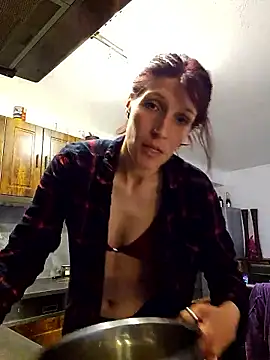 Lenchen  online show from 03/28/26, 08:43