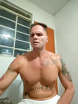Snapshot of Giricotta chatting on 05/03/26, 03:11 Giricotta online show from 05/03/26, 03:11