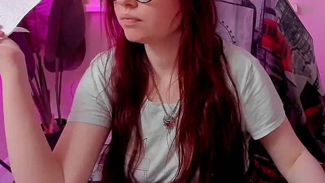 CarolGiggly online show from 04/02/26, 10:49