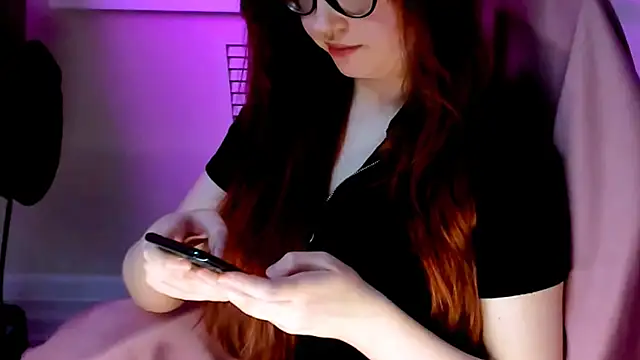 CarolGiggly online show from 05/05/26, 12:46