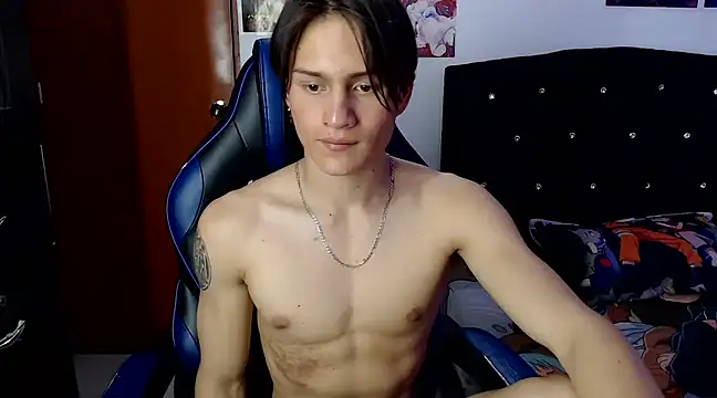 Snapshot of sr_jaeger chatting on 02/07/25, 10:09 sr jaeger online show from 02/07/25, 10:09