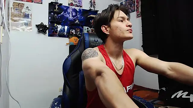 Snapshot of sr_jaeger chatting on 09/10/25, 01:21 sr jaeger online show from 09/10/25, 01:21